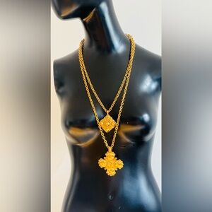 Vintage CHANEL Metal CC Cross Long Pendant Double Chain Necklace Gold Tone box